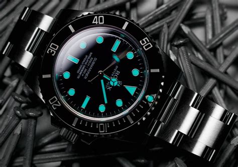 rolex luminous material.